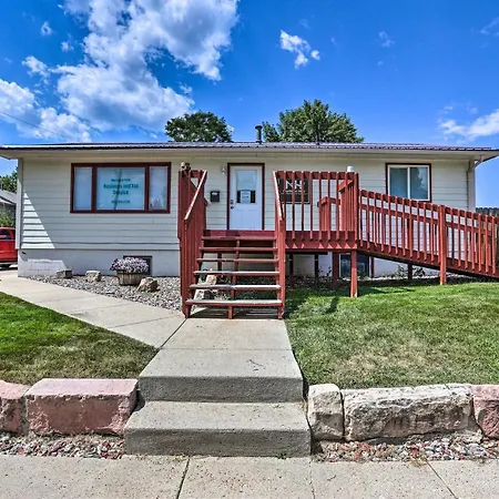 Centrally Located Sturgis Apt On Main St With Garage Extérieur photo
