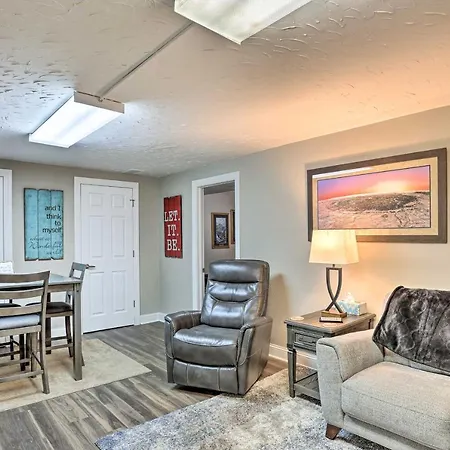 Centrally Located Sturgis Apt On Main St With Garage Extérieur photo