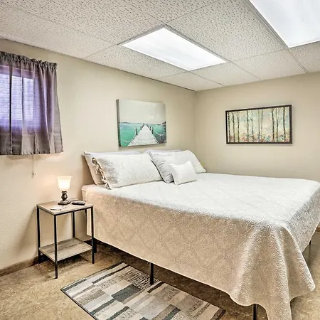 Centrally Located Sturgis Apt On Main St With Garage Extérieur photo