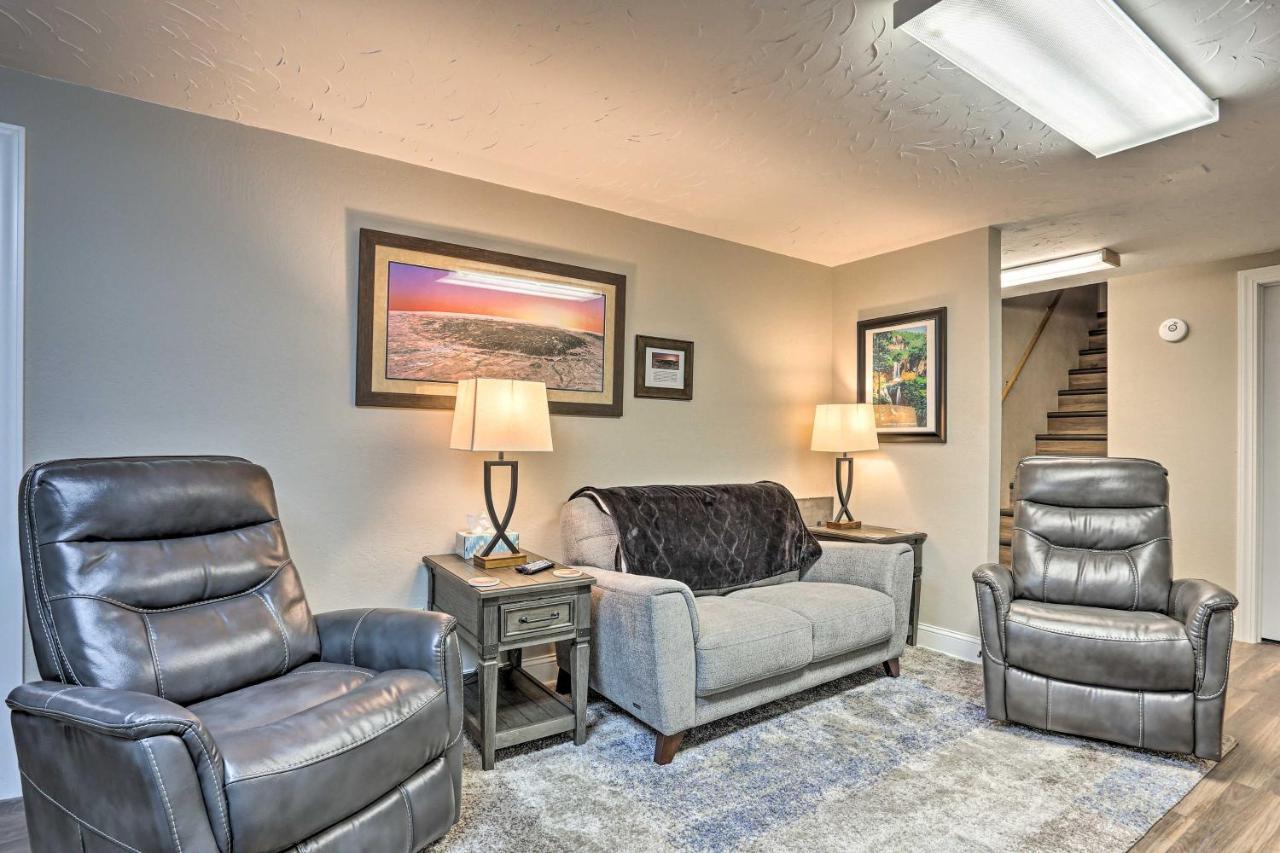 Centrally Located On Main St With Garage