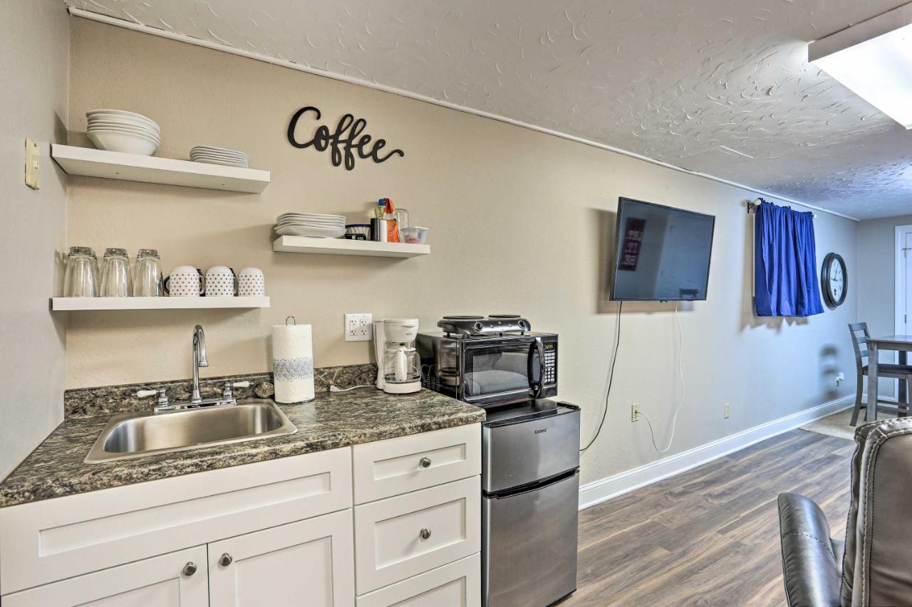 Centrally Located On Main St With Garage