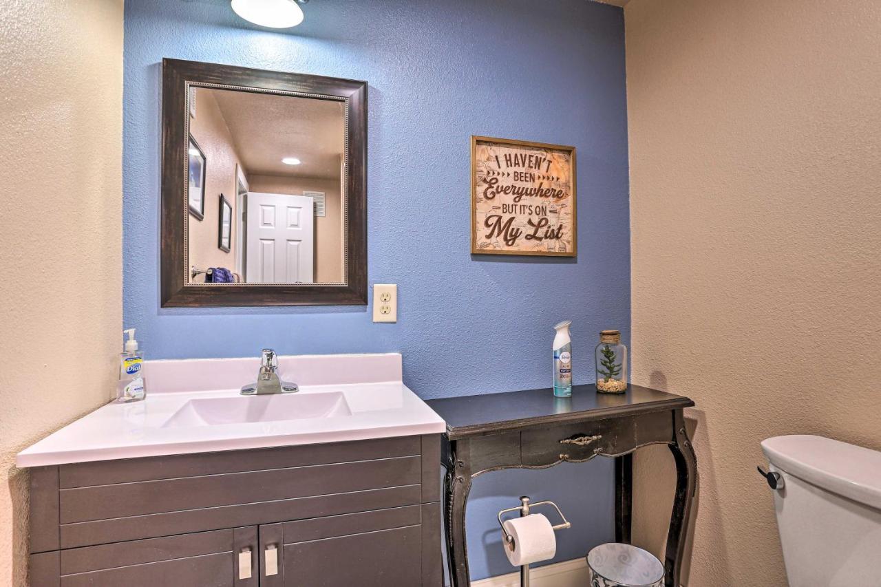 Centrally Located On Main St With Garage *