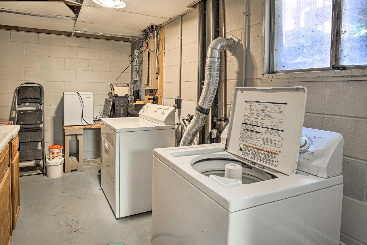 Centrally Located On Main St With Garage